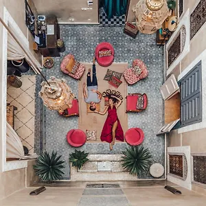 https://riad-anata.hotelfesmorocco.com
